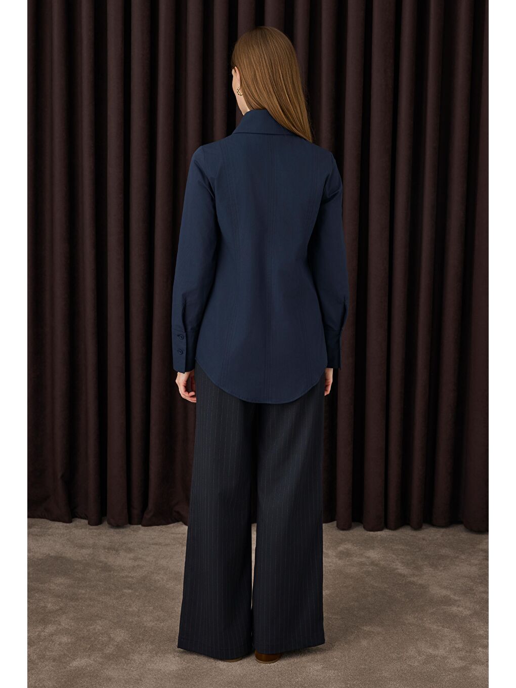 Yırtmaç Detaylı Gömlek Lacivert-1