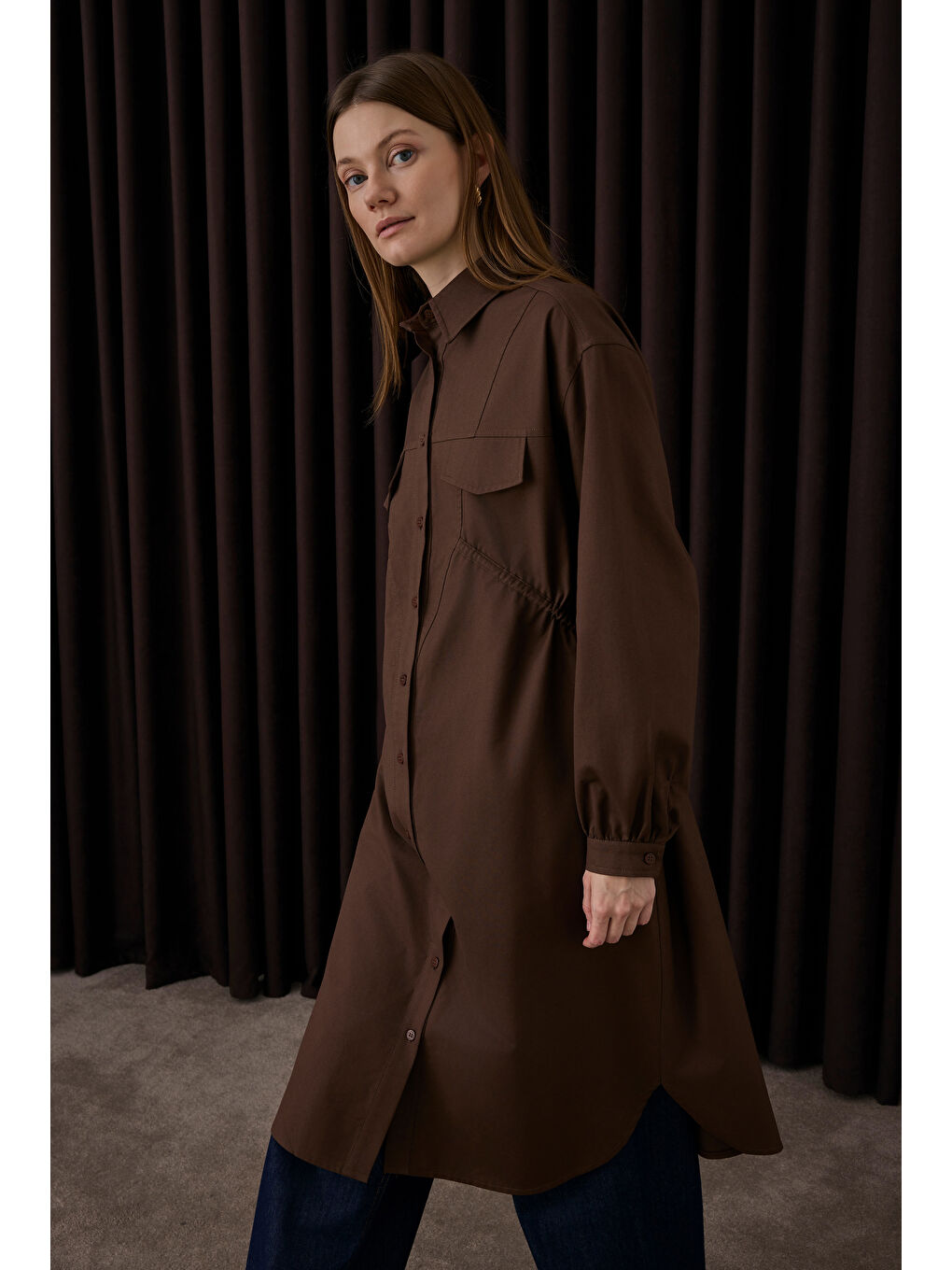 Kahverengi Uzun Büzgü Detaylı Gömlek Acı Kahve-1