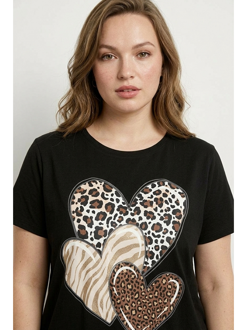 Siyah Bisiklet Yaka Kısa Kollu Baskılı Esnek Kumaşlı T-shirt-1