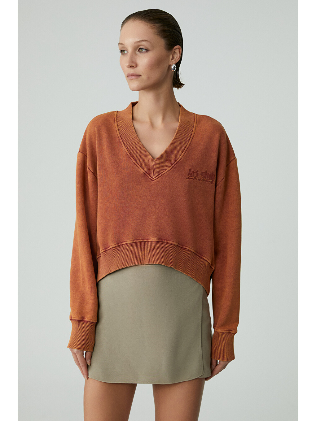 Andreıta Kadın V Yakalı Asimetrik Oversize Turuncu Sweatshirt-3