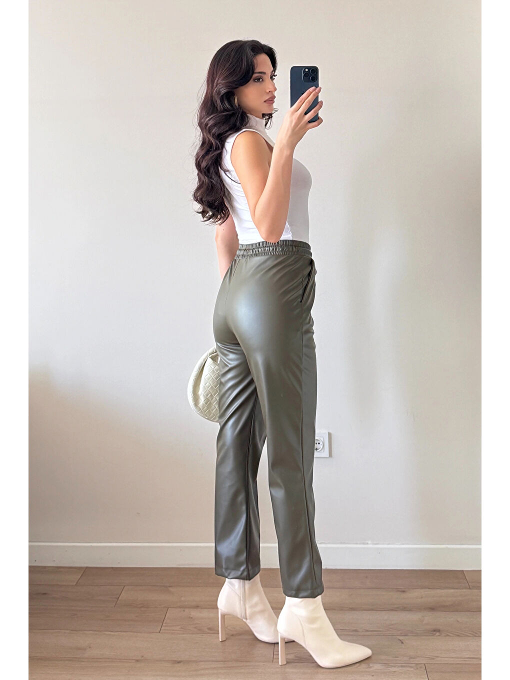 Kadın Haki Lastikli Çımalı Deri Pantolon 30322-2