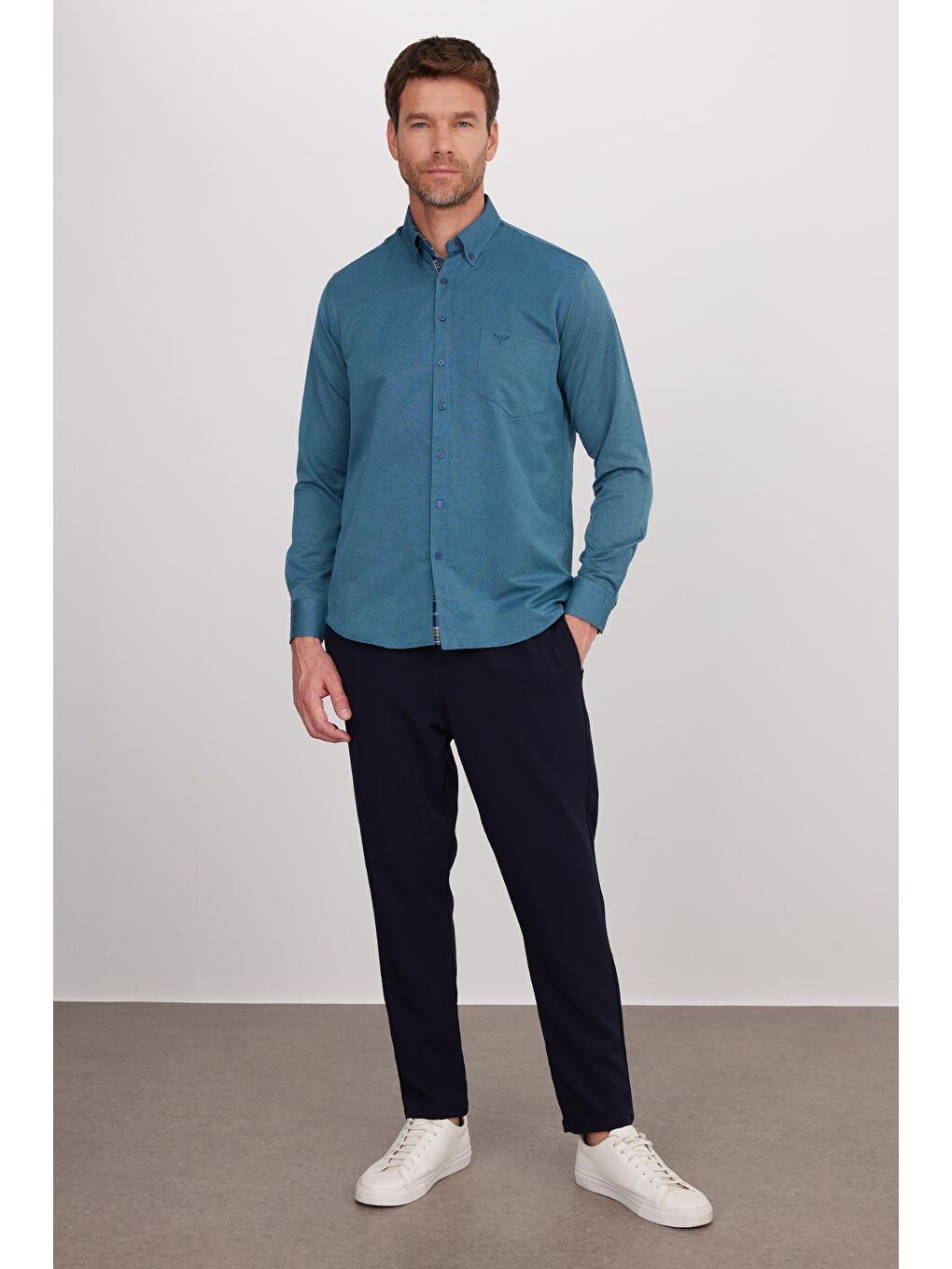 Erkek Regular Fit Klasik Kesim Düğmeli Yaka Pamuklu Kolay Ütü Oxford Düz Yeşil Gömlek-3