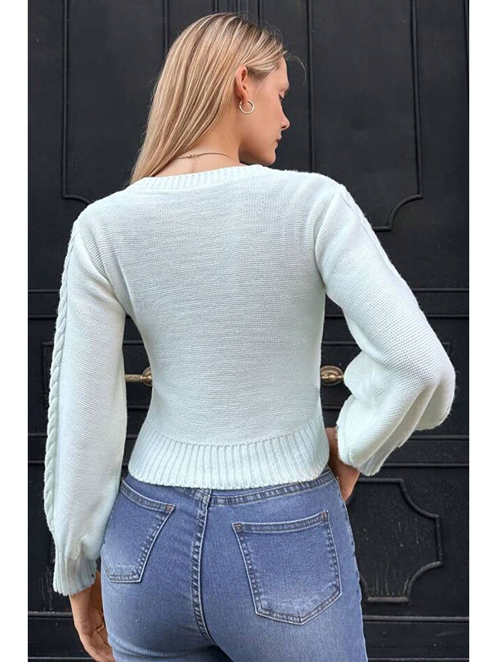 Ekru Kare Yaka Örgü Desenli Kadın Triko Kazak-3