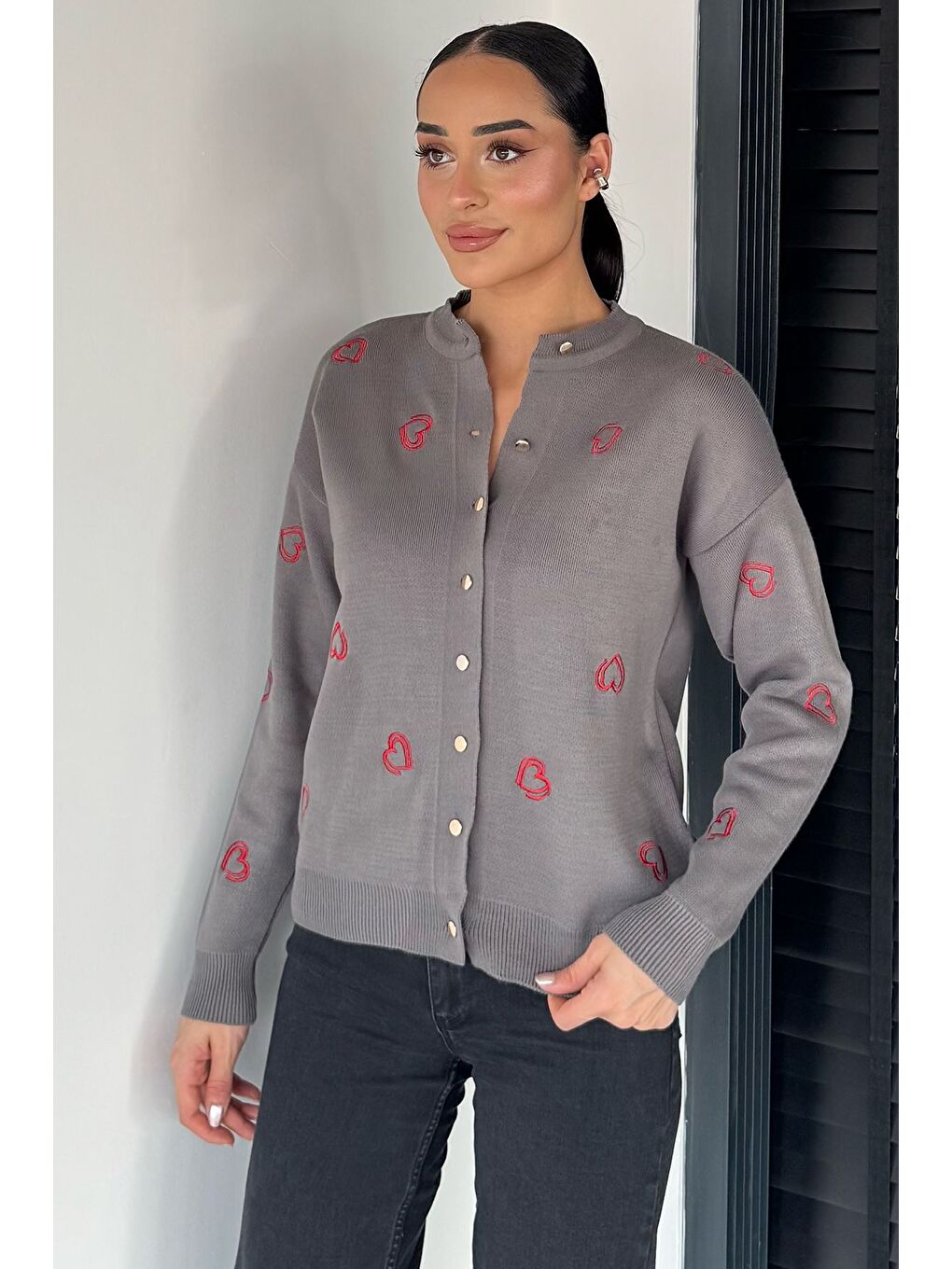 Gri Kalp Nakışlı Kadın Triko Hırka (s-m-l Uyumludur)