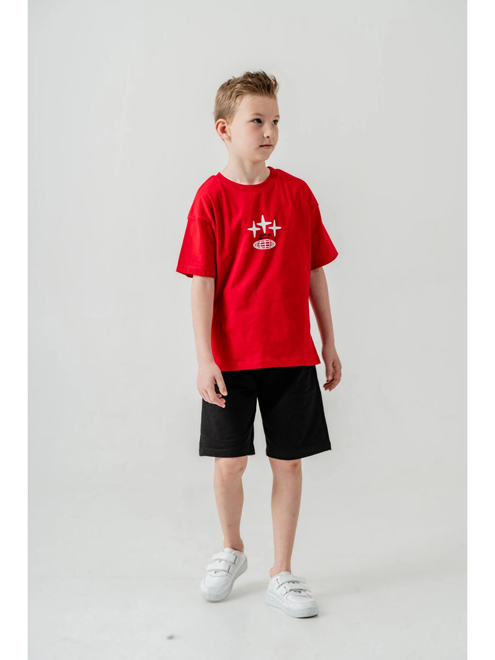 Kırmızı Sırtı Baskılı Şortlu Erkek Çocuk Takım 050-3