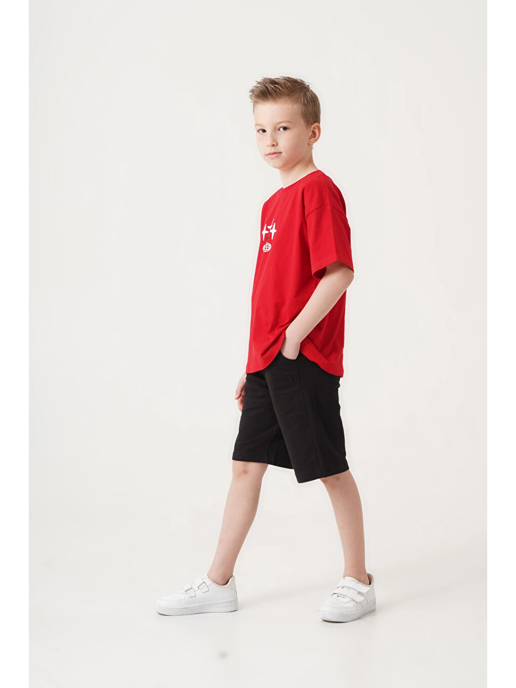 Kırmızı Sırtı Baskılı Şortlu Erkek Çocuk Takım 050-4