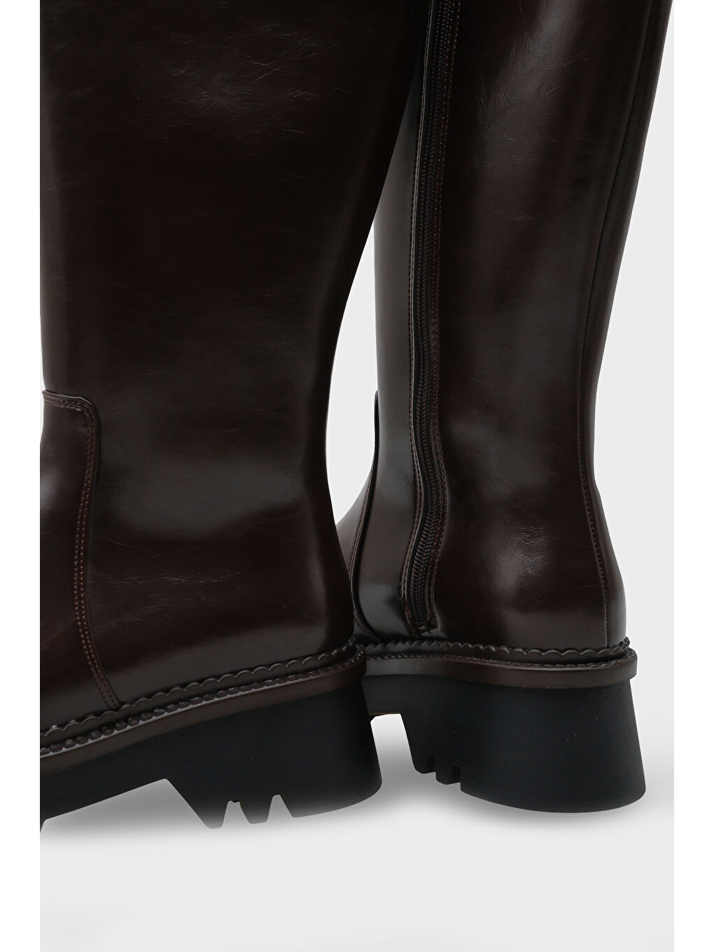 Bordo Norry Trak Tabanlı Metal Tokalı Yandan Fermuarlı Kadın Çizme-4