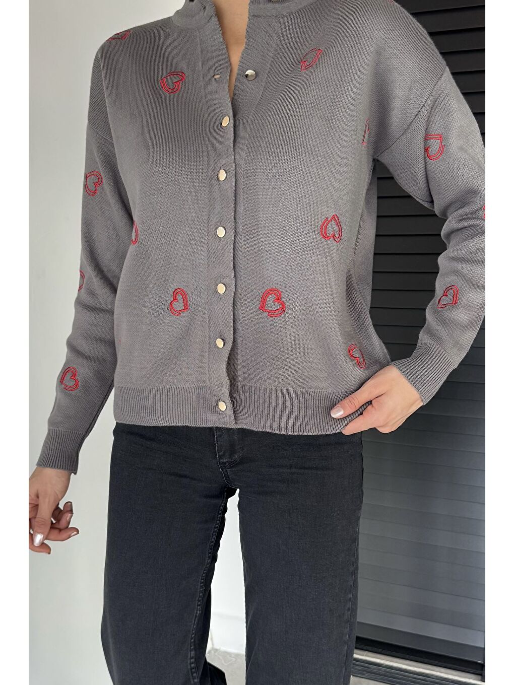 Gri Kalp Nakışlı Kadın Triko Hırka (s-m-l Uyumludur)-2