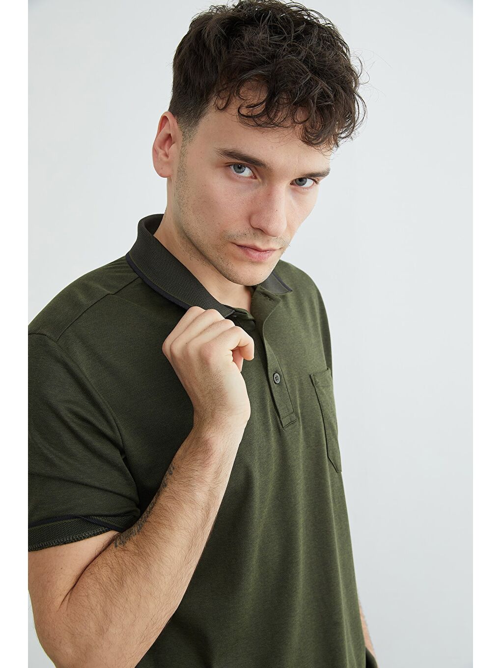 Haki Tek Cepli Polo Yaka Tişört-3