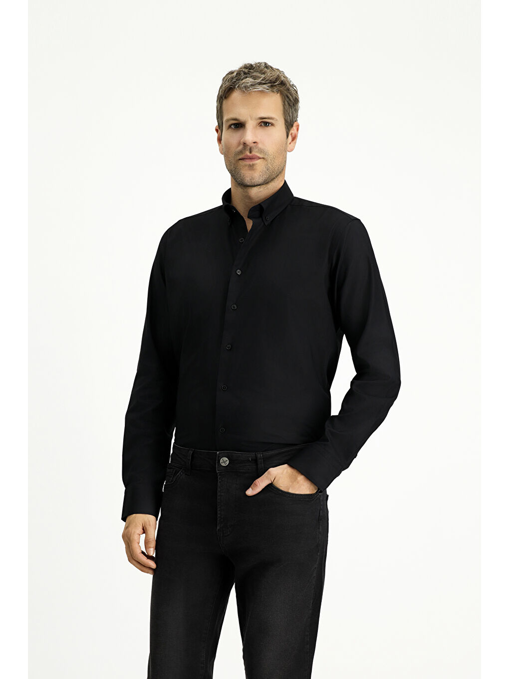 Siyah Uzun Kol Slim Fit Dar Kesim Pamuk Oxford %100 Pamuk Gömlek