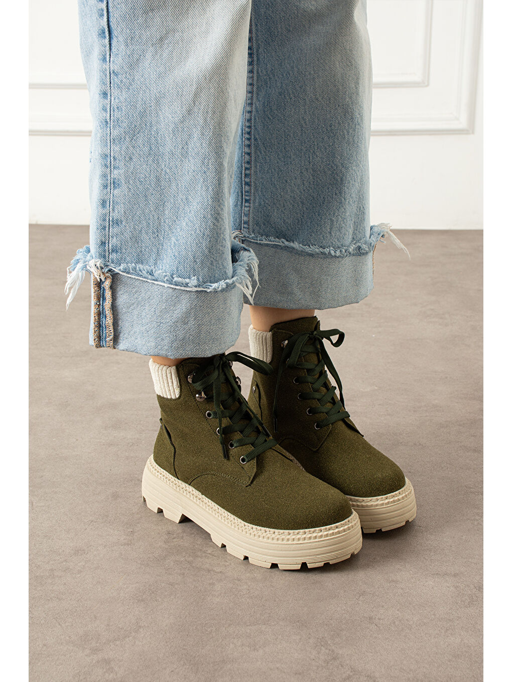 Kadın Bağcıklı Yeşil Bot