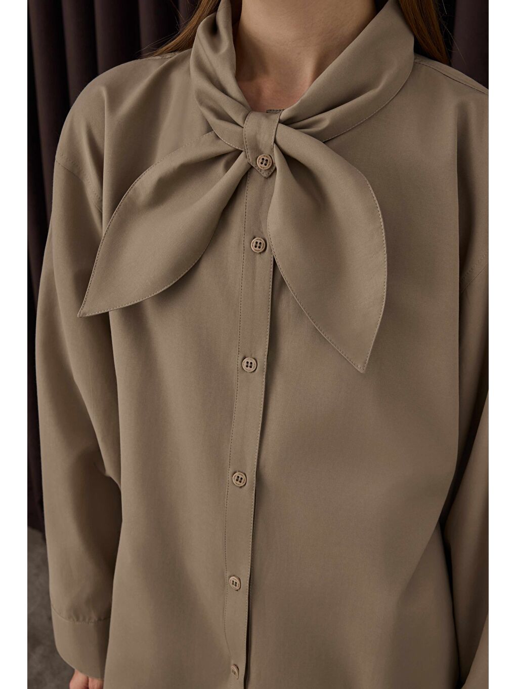 Bej Fiyonk Yaka Gömlek Latte-2