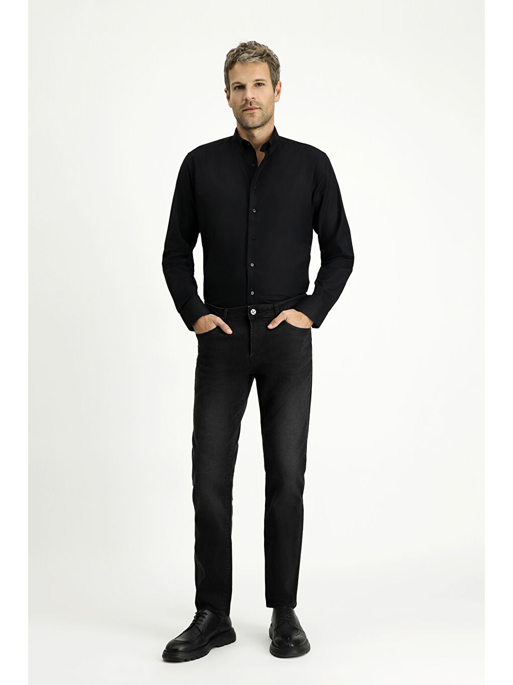 Siyah Uzun Kol Slim Fit Dar Kesim Pamuk Oxford %100 Pamuk Gömlek-1