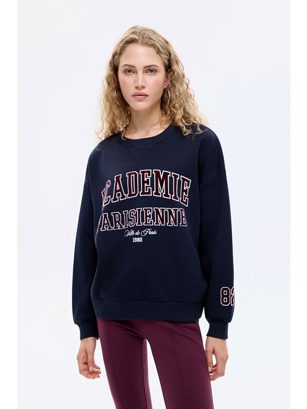 Yazı Baskılı Nakış İşlemeli Oversize Sweatshirt Lacivert