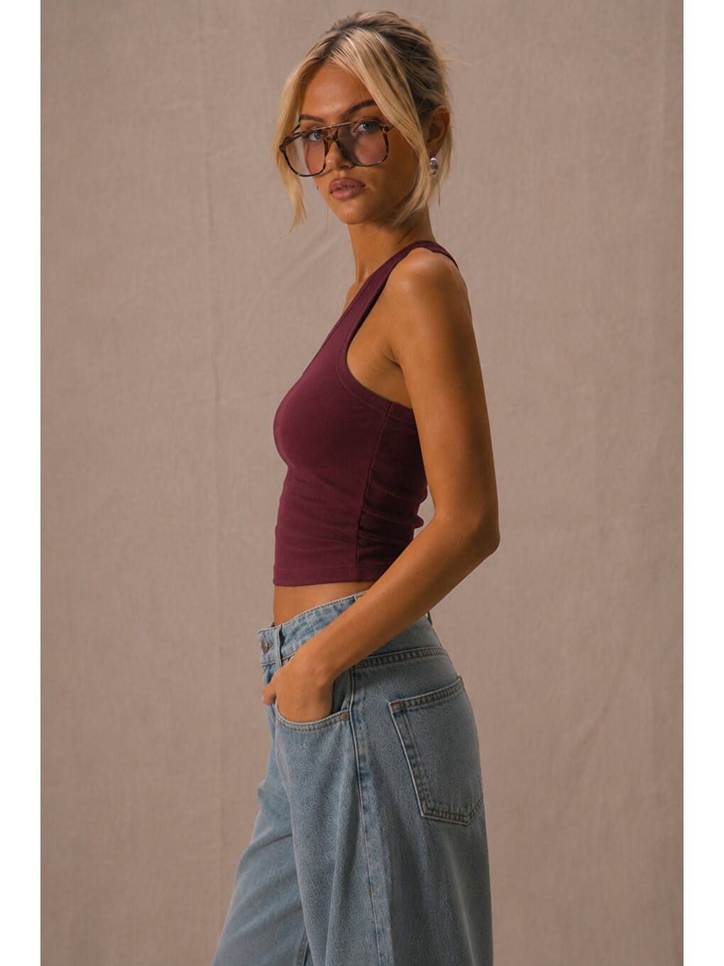 Bordo Kadın Tek Omuz Crop Atlet Esnek Slim Fit Süprem Kumaş Asimetrik Yaka Bluz-2