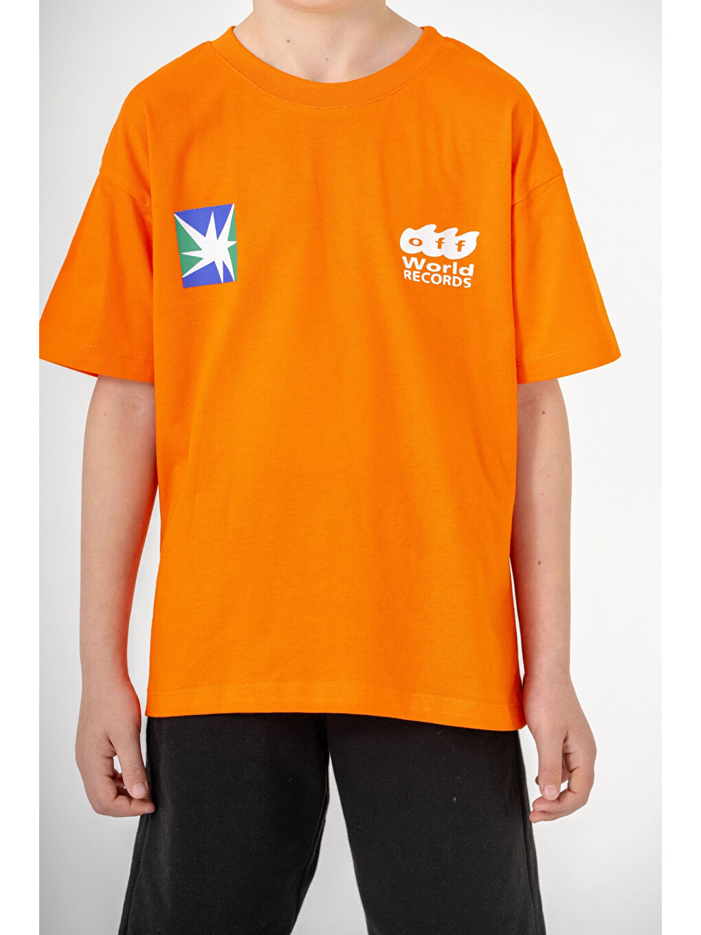 Turuncu Sırtı Baskılı Şortlu Erkek Çocuk Takım 051-4