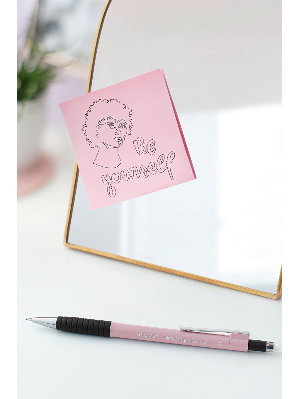 Grip 1345/47 Versatil Kalem, 0.7 mm, Pembe, Ergonomik Tutuş, Yaylı Uç, Uzun Silgi, Modern Tasarım-2