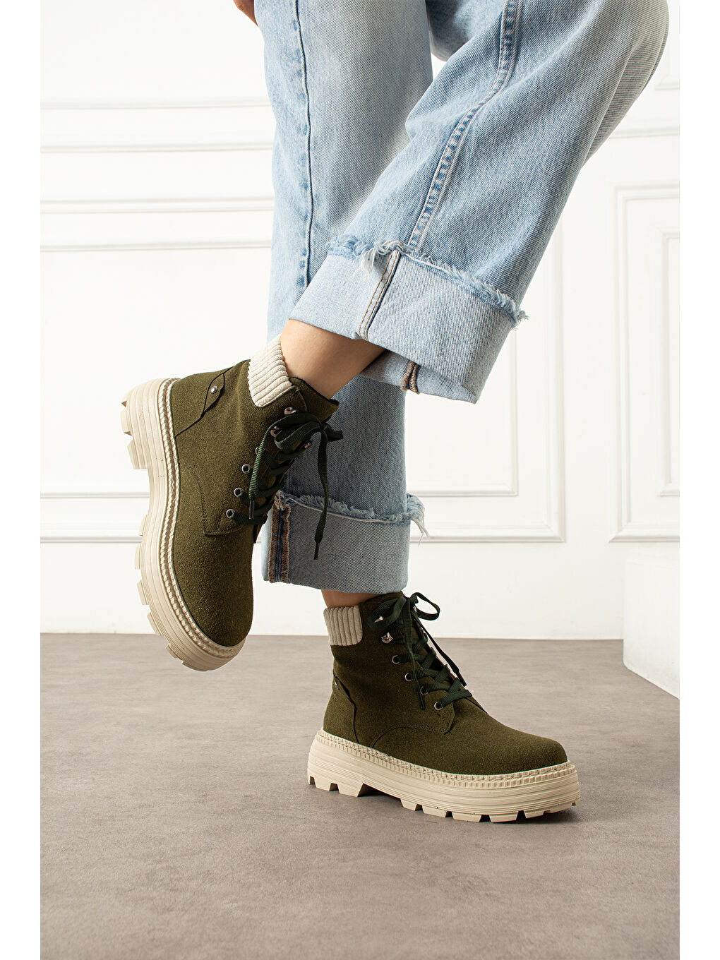 Kadın Bağcıklı Yeşil Bot-2