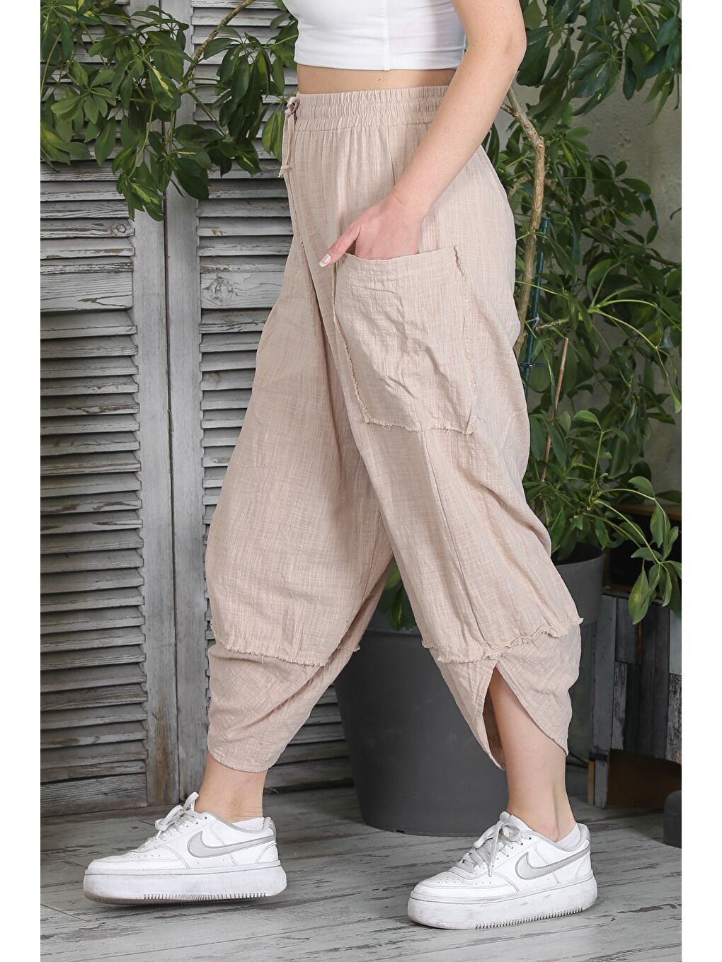 Kahverengi İtalyan Camel Çift Cepli Yıkamalı Lastikli Bel Şalvar Paça Casual Dokuma Pantolon-1