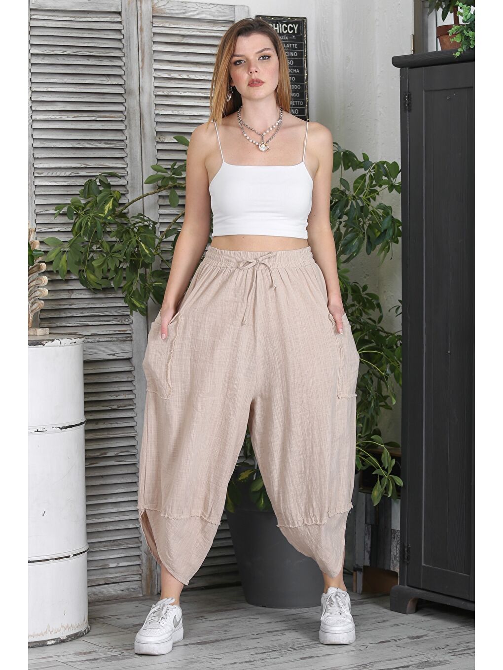 Kahverengi İtalyan Camel Çift Cepli Yıkamalı Lastikli Bel Şalvar Paça Casual Dokuma Pantolon-5