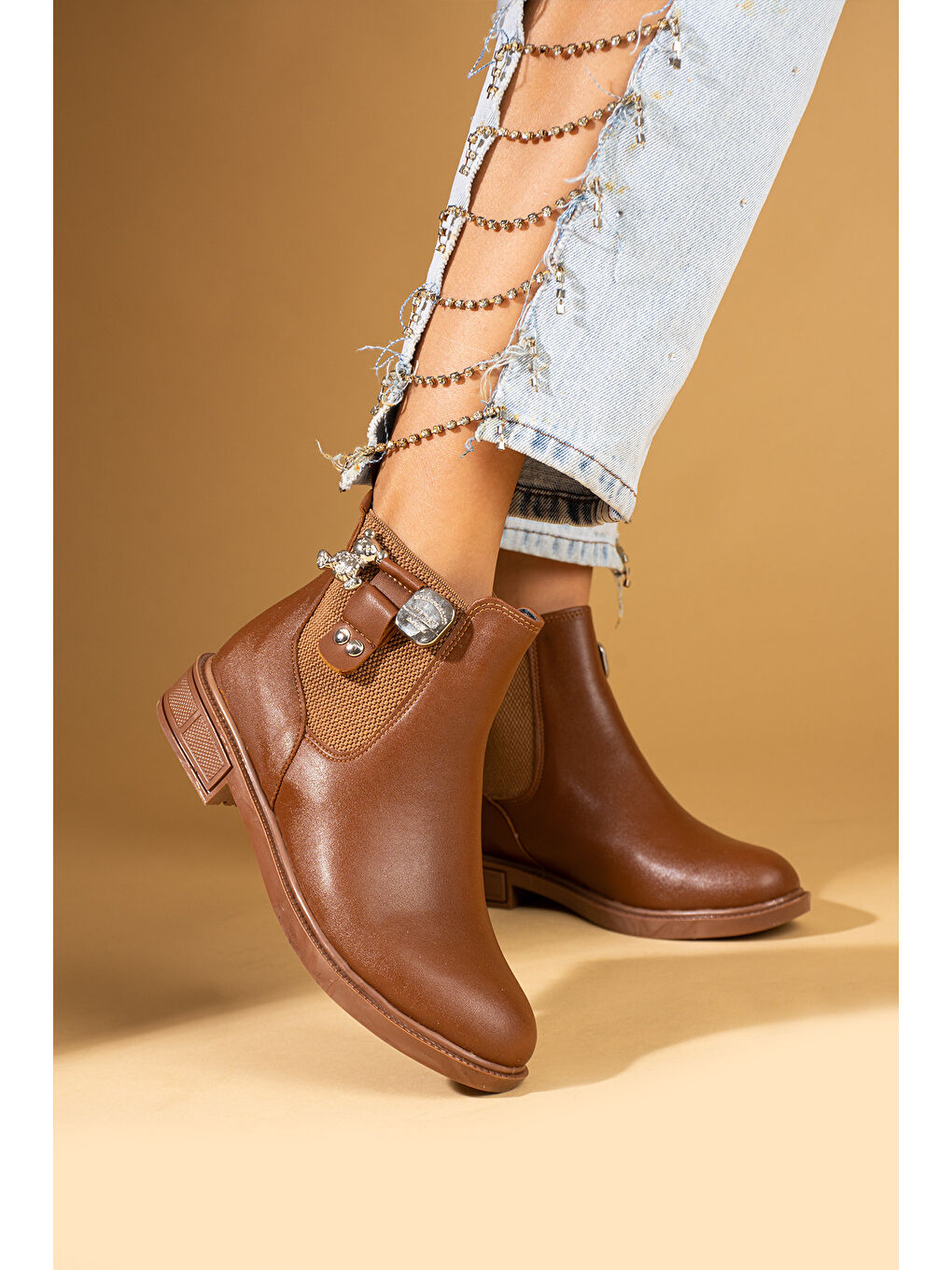 Kahverengi Ayıcık Tokalı Lastikli Termo Taban Kadın Bot 57-1030-23Cilt