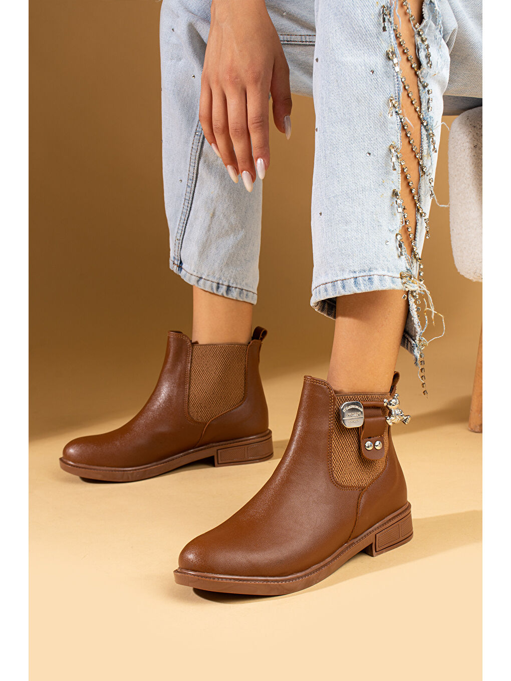 Kahverengi Ayıcık Tokalı Lastikli Termo Taban Kadın Bot 57-1030-23Cilt-1