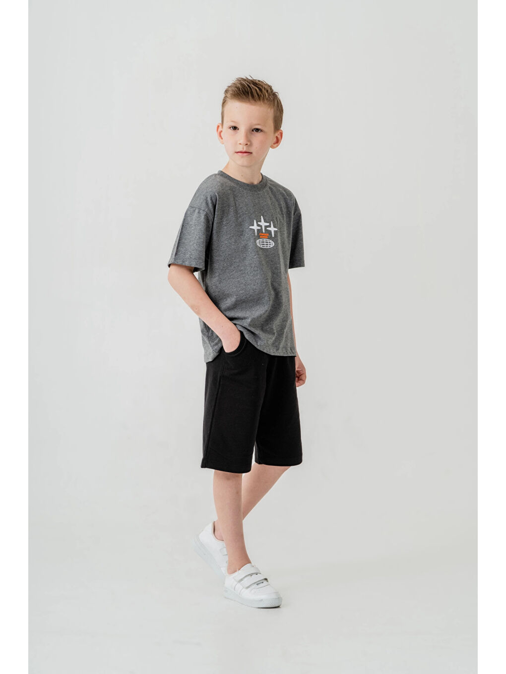 Antrasit Sırtı Baskılı Şortlu Erkek Çocuk Takım 050-1
