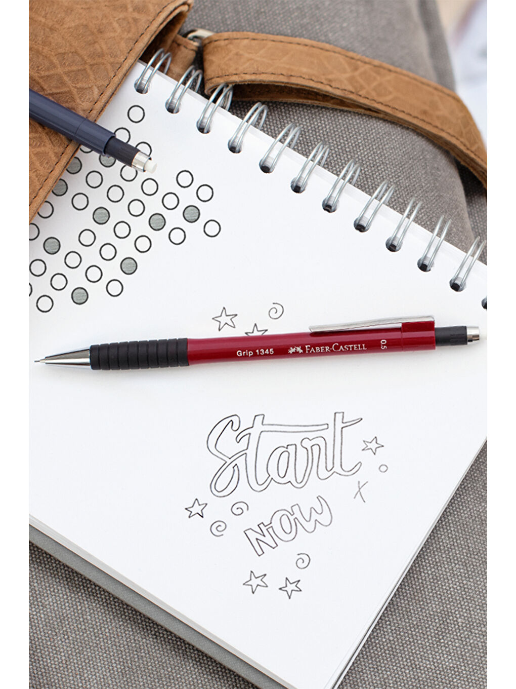 Grip 1347 Versatil Kalem, 0.7 mm, Bordo, Ergonomik Tutuş, Yaylı Uç, Uzun Silgi, Modern Tasarım-4