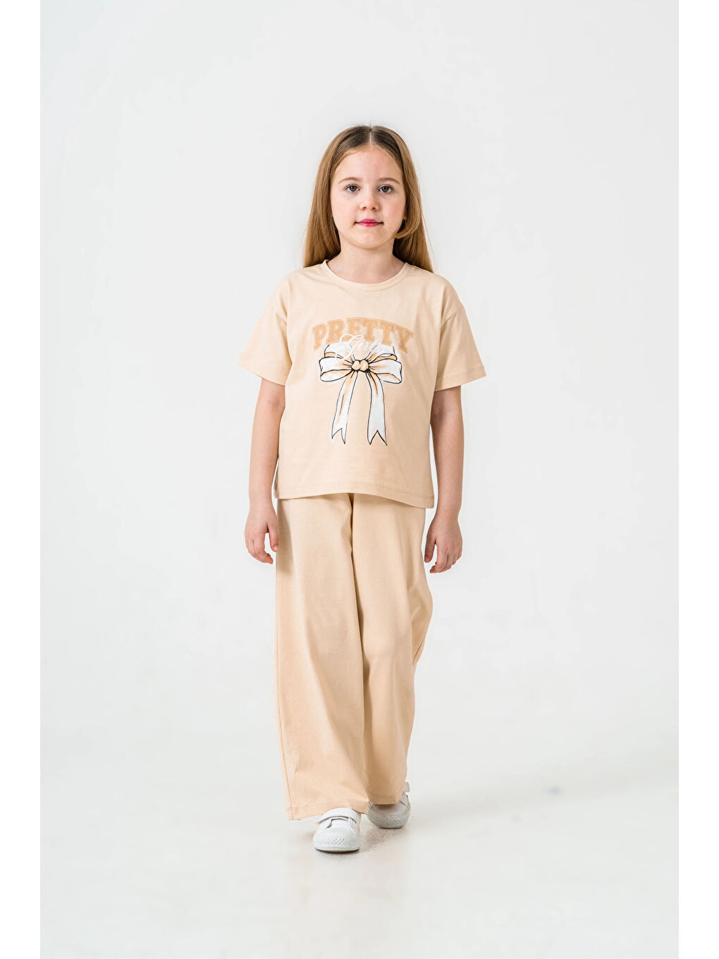 Bej Pretty Girl Baskılı Kız Çocuk Takım 033