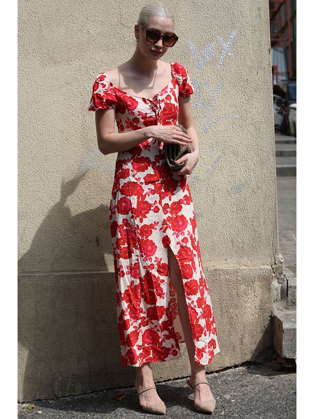 Kırmızı Desenli Yırtmaçlı Uzun Elbise Mg1864-2