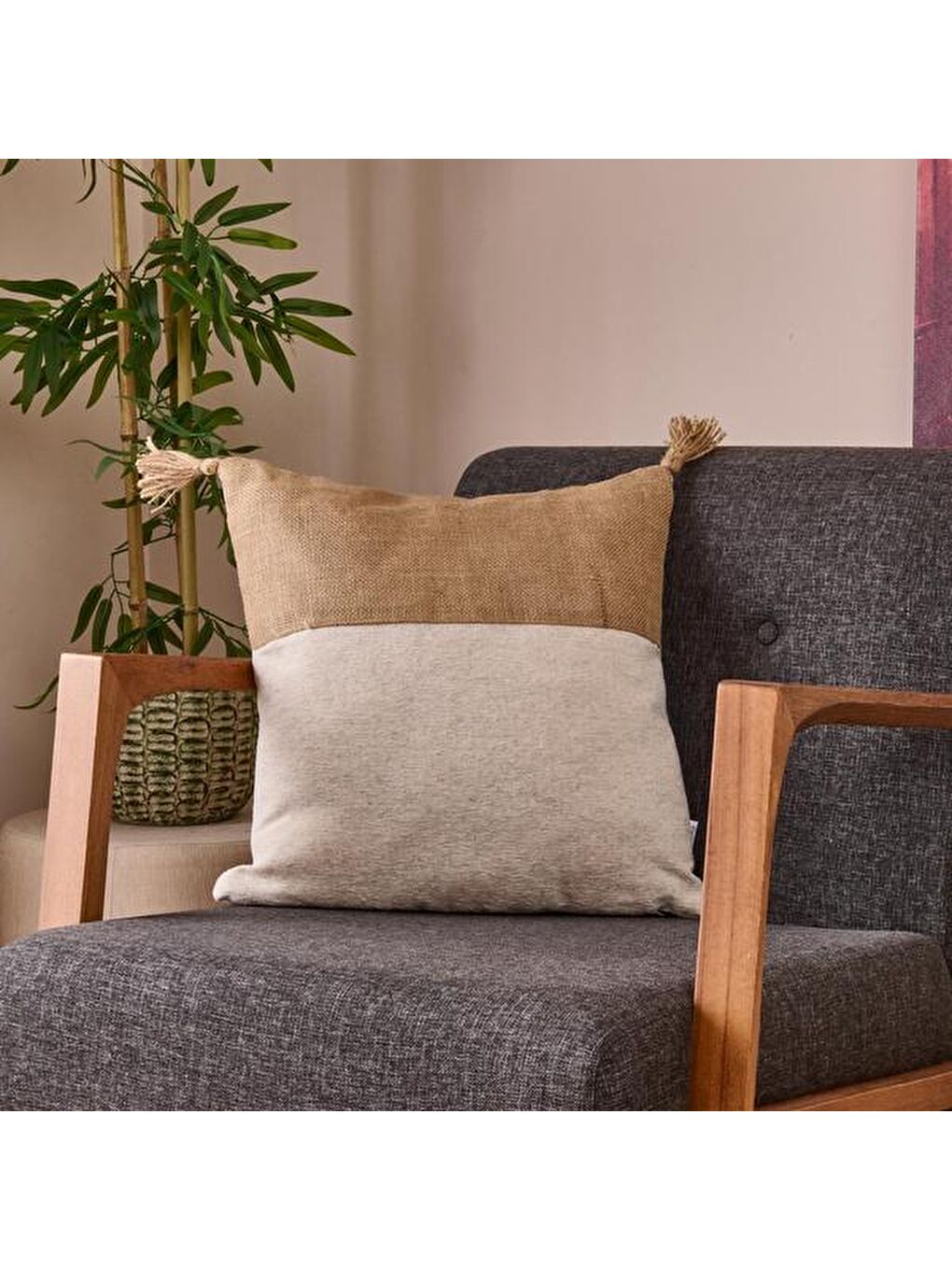 Soft Arsen Kırlent - Ekru - 45x45 cm