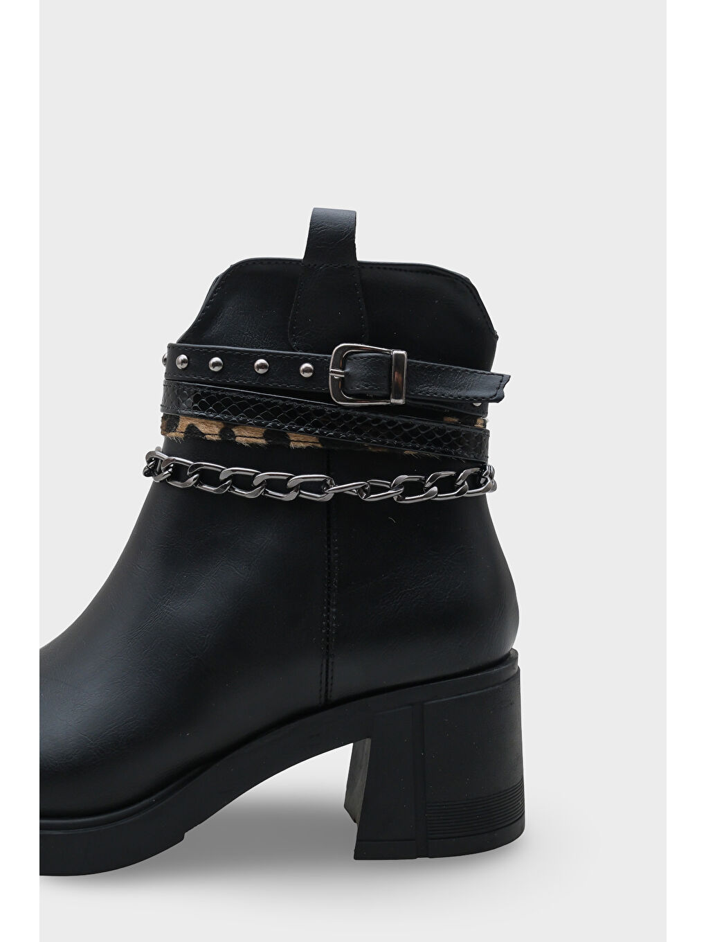 Siyah Meridith Metal Tokalı Kadın Bot-2