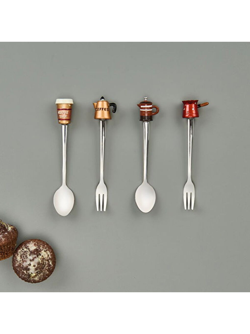 Karışık Kaşık ve Çatal Figürlü 4 Parça Sunum Seti - Renkli