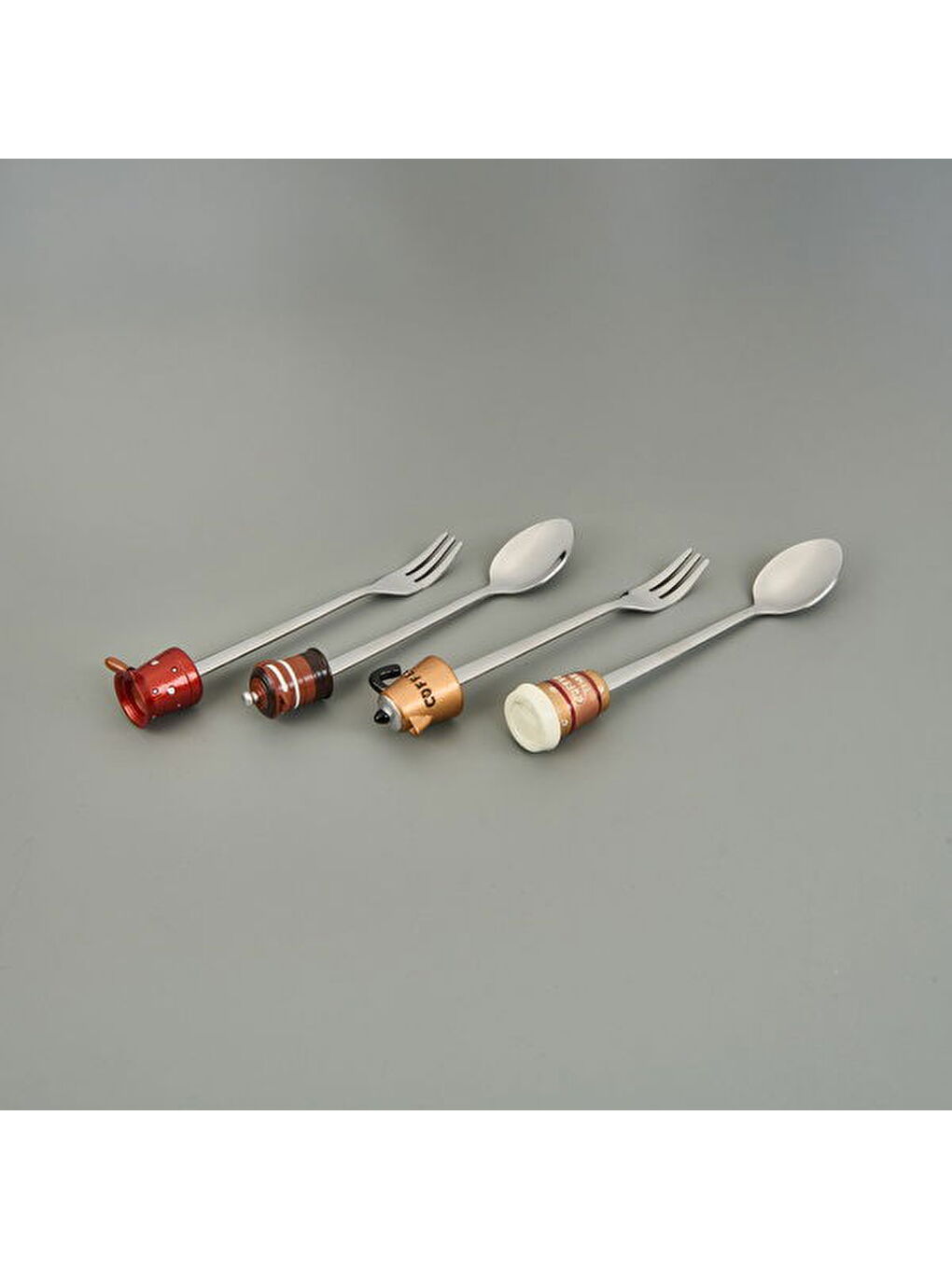 Karışık Kaşık ve Çatal Figürlü 4 Parça Sunum Seti - Renkli-1