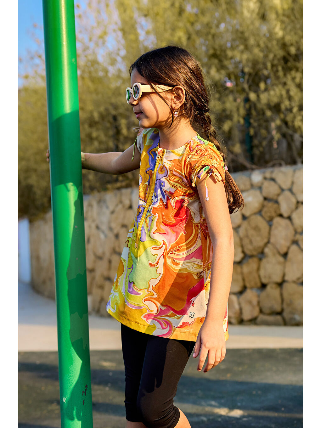 Lacivert Renkli UPF50+ Korumalı Kız Çocuk Mayosu C2504-1