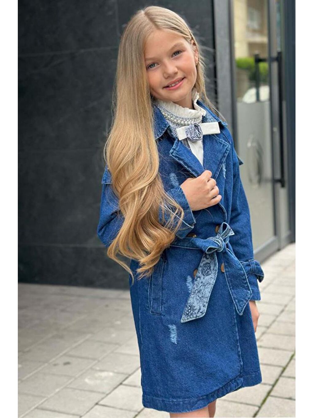 Kız Çocuk Yakası Fırfır ve İnci Detaylı Ekose Elbise New Düğme ve Kemer Detaylı Lacivert Trençkot