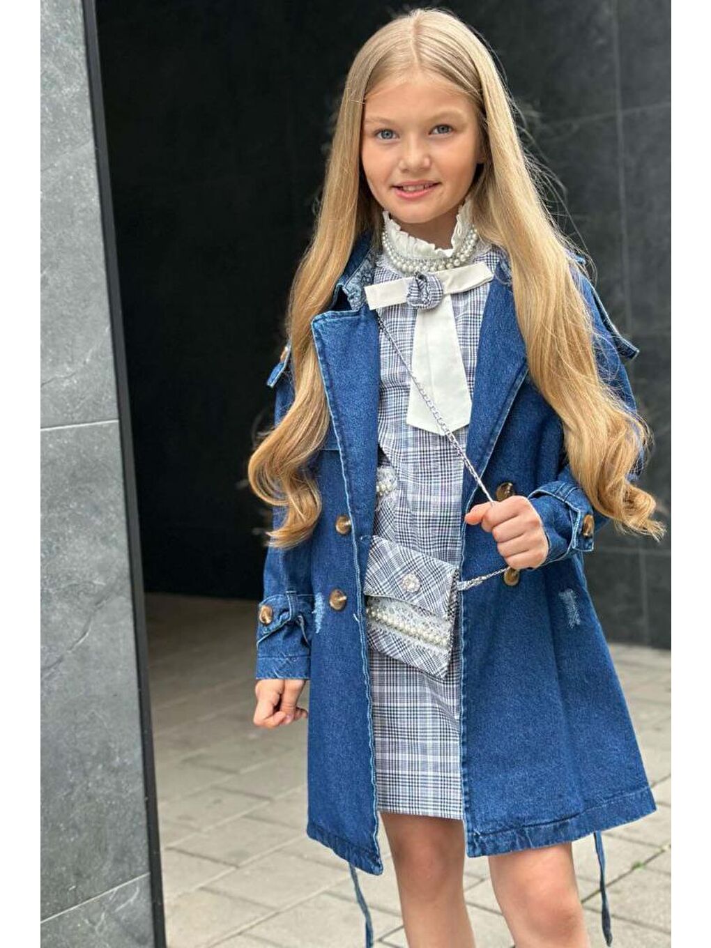 Kız Çocuk Yakası Fırfır ve İnci Detaylı Ekose Elbise New Düğme ve Kemer Detaylı Lacivert Trençkot-1