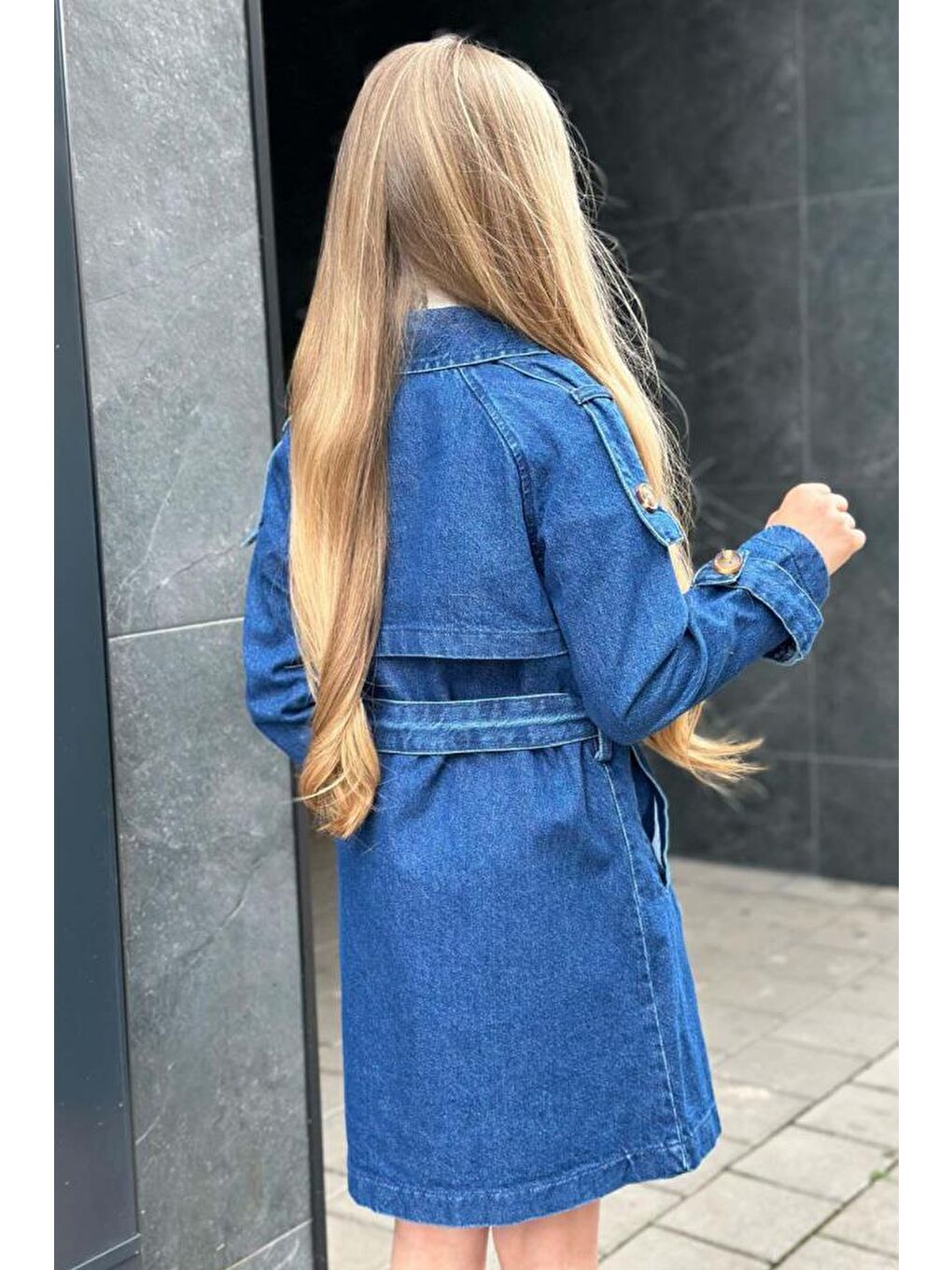 Kız Çocuk Yakası Fırfır ve İnci Detaylı Ekose Elbise New Düğme ve Kemer Detaylı Lacivert Trençkot-2