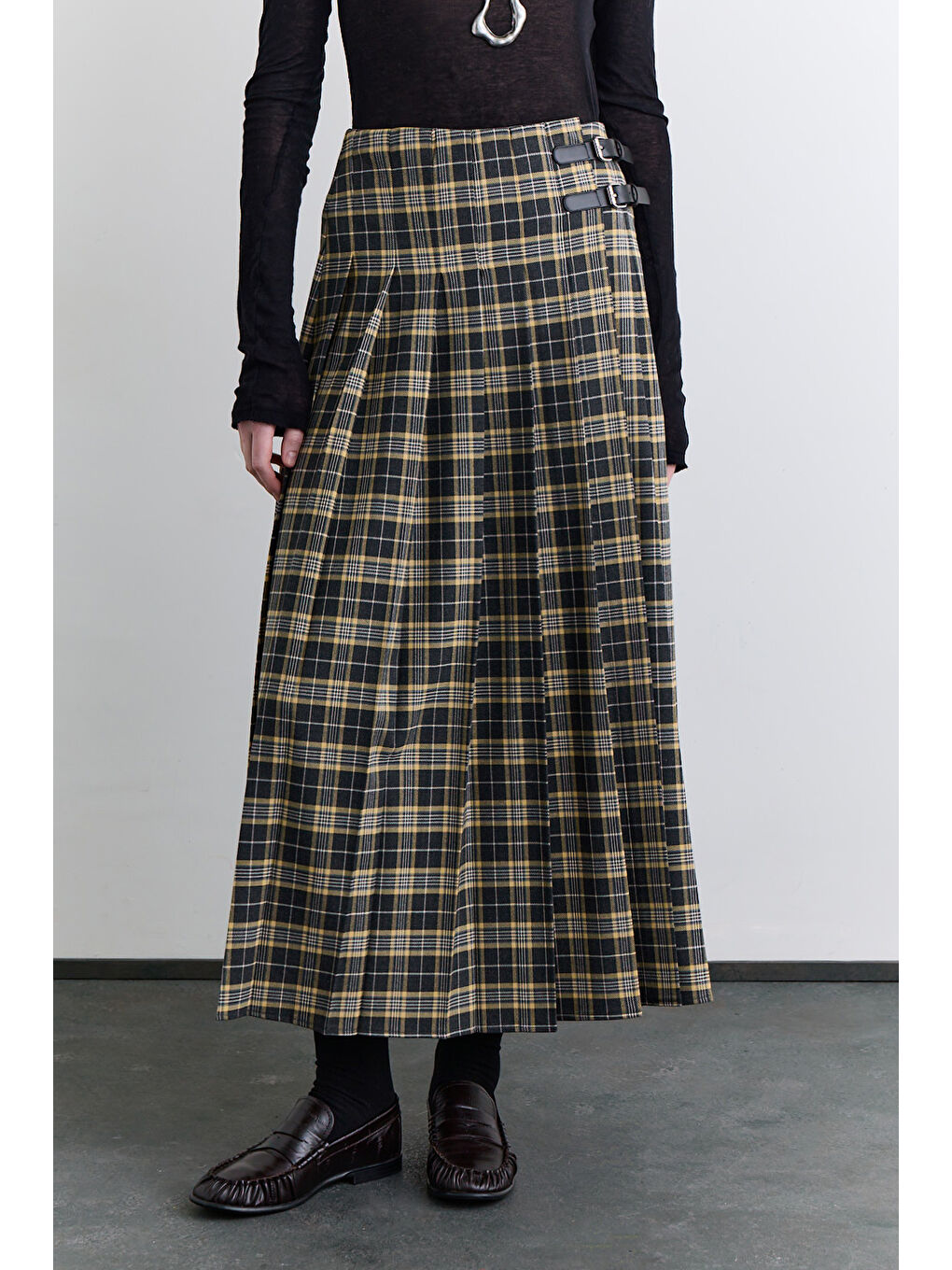 Kahverengi Pileli Kemerli Ekose Etek Camel-2