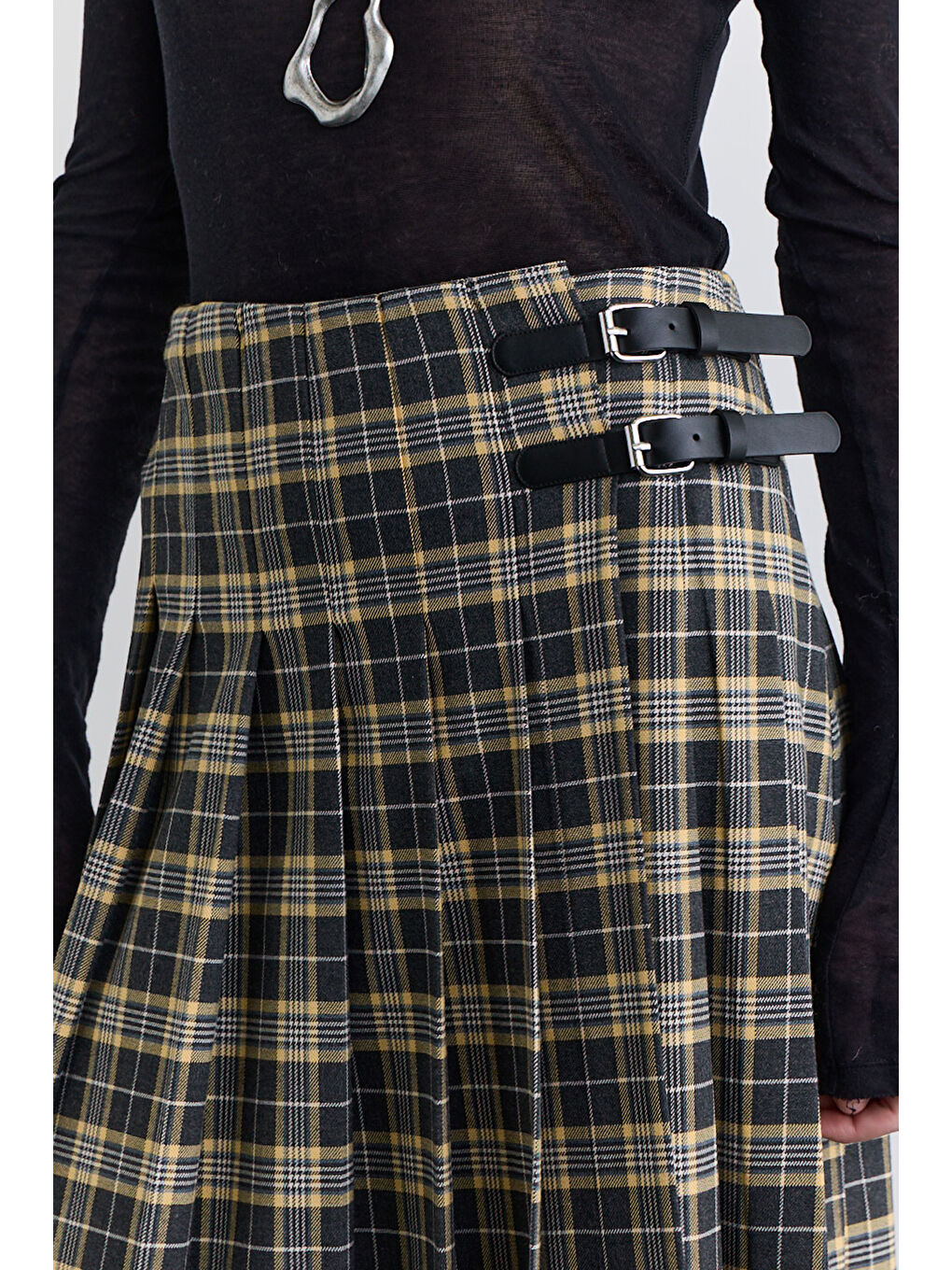 Kahverengi Pileli Kemerli Ekose Etek Camel-3