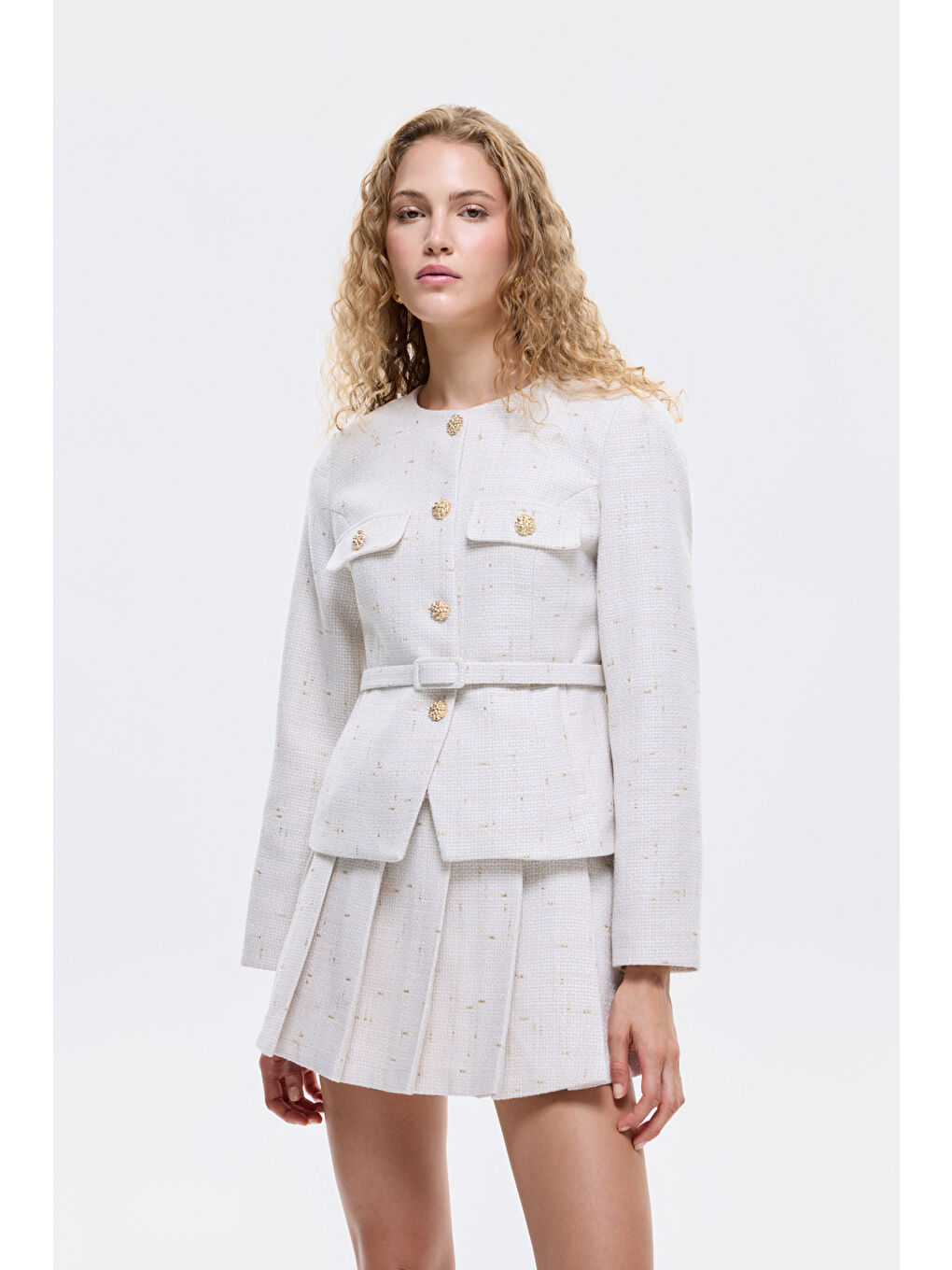 Kemer Detaylı Düğmeli Tüvit Ceket Bej