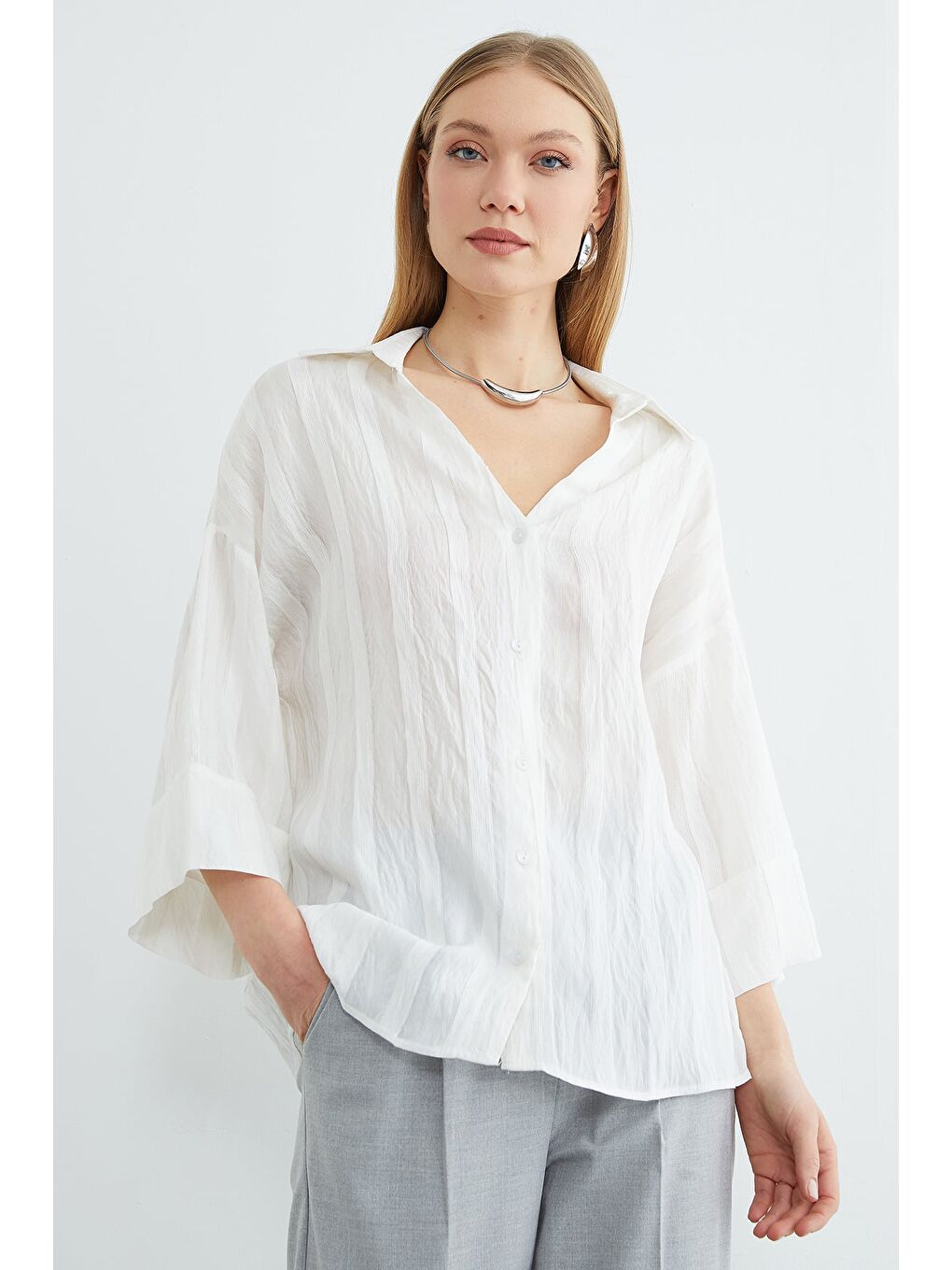 Beyaz Çizgili Kapri Kol Salaş Gömlek-4