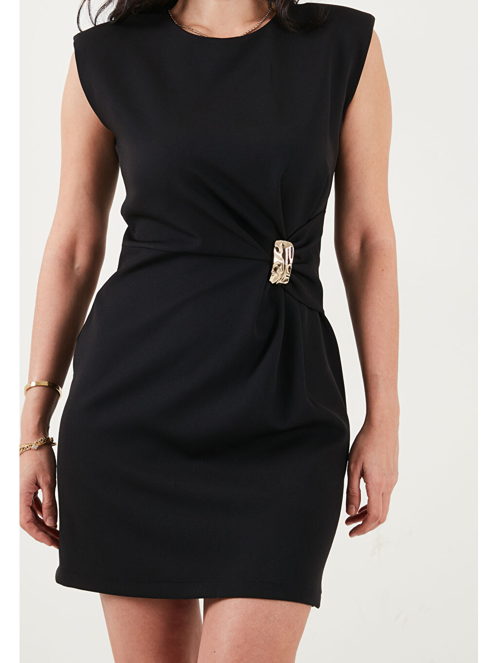 Siyah Bisiklet Yaka Kolsuz Mini Elbise 6525719-4