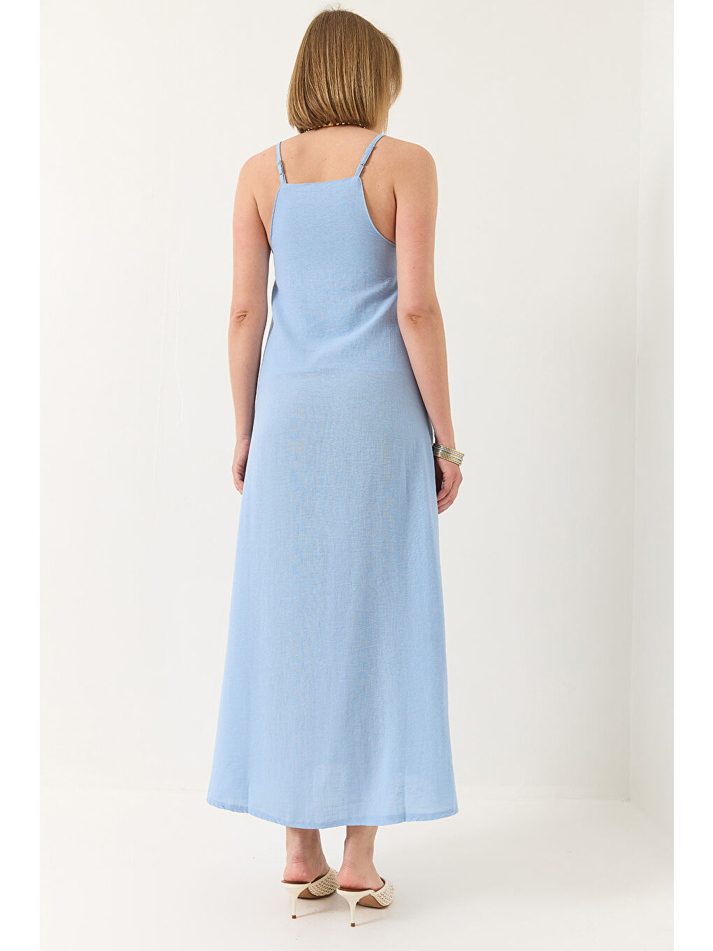 Mavi Kadın Askılı Yırtmaç Detaylı Uzun Keten Elbise-7