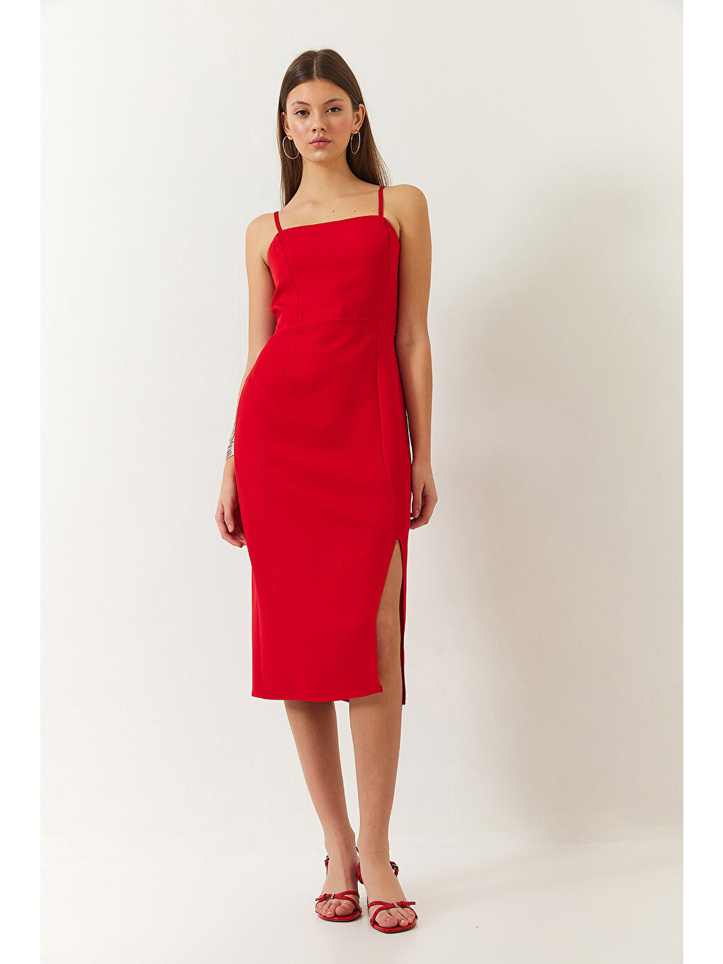 Kırmızı Kadın Yırtmaç Detaylı İp Askılı Elbise-2