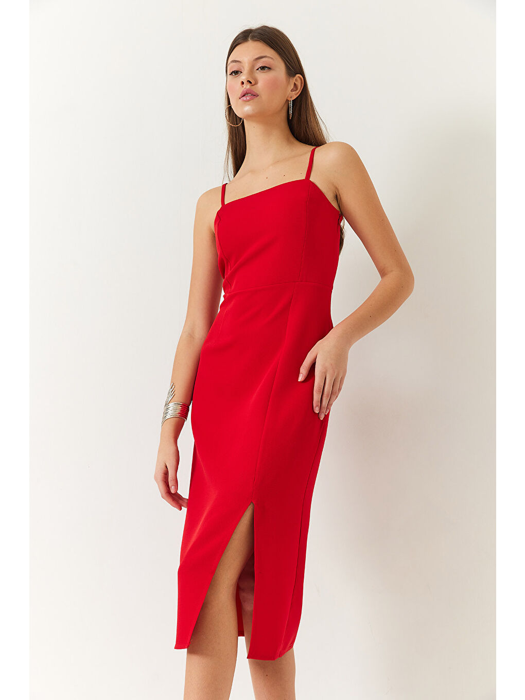 Kırmızı Kadın Yırtmaç Detaylı İp Askılı Elbise-4