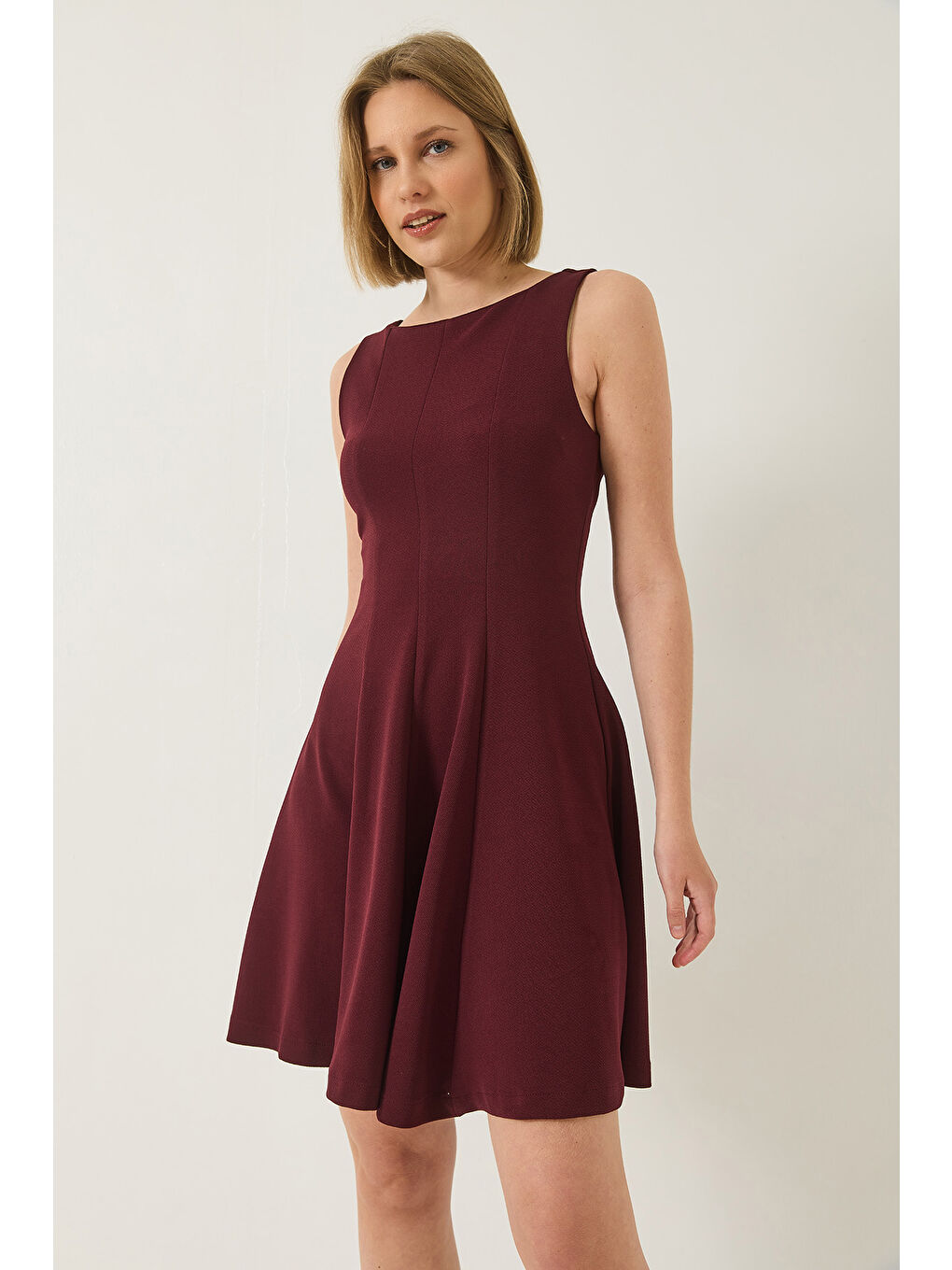 Bordo Kadın Kayık Yaka Godeli Mini Elbise-3