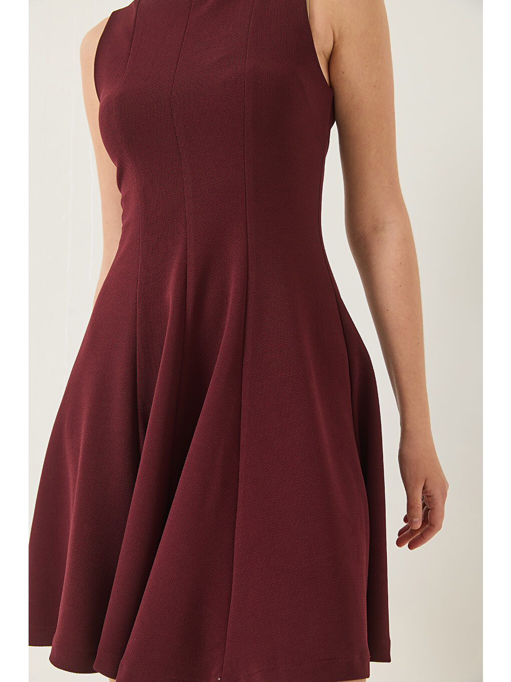 Bordo Kadın Kayık Yaka Godeli Mini Elbise-5