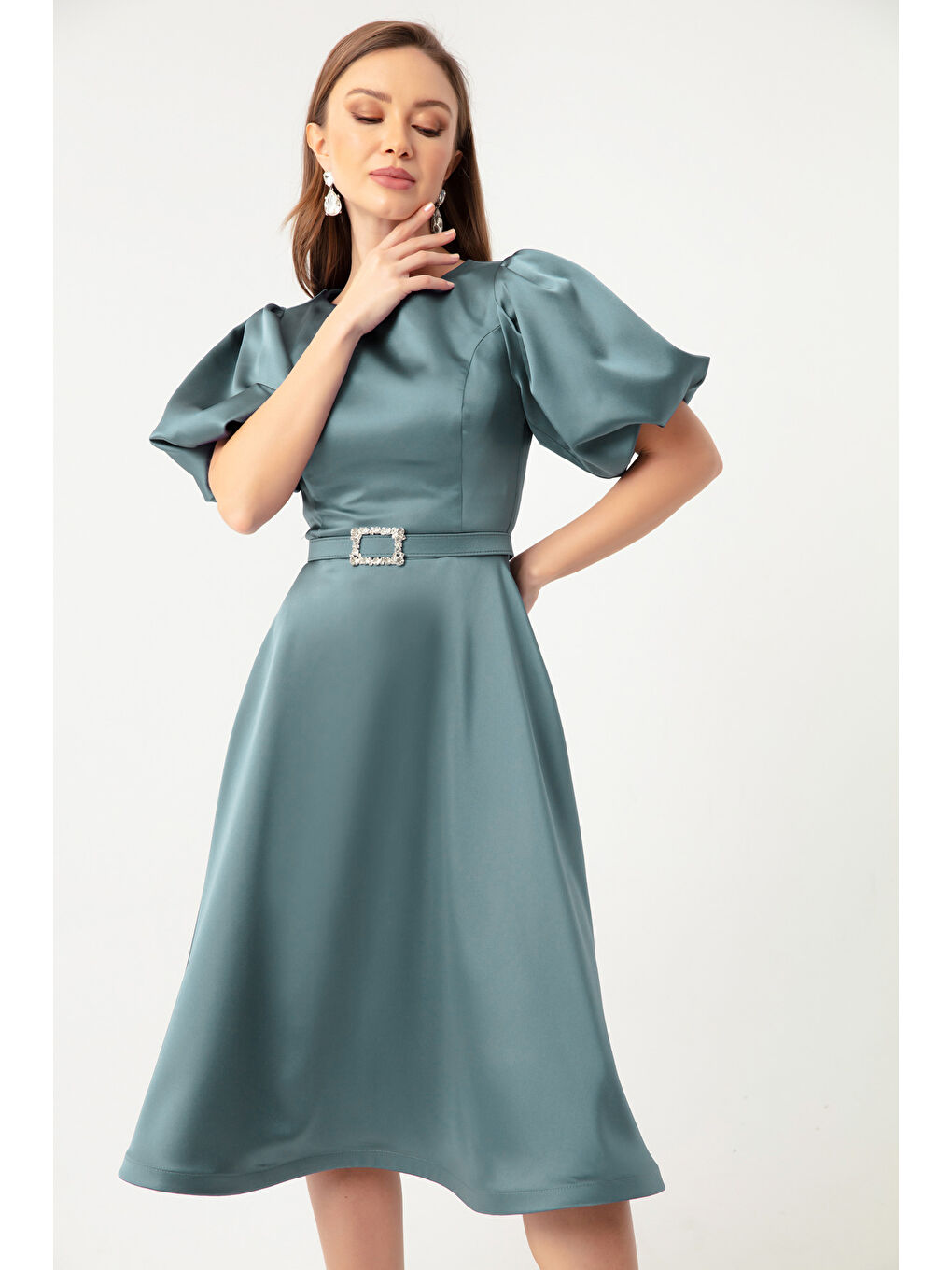 Mavi Kadın Firuze Balon Kollu Taşlı Kemerli Mini Saten Abiye Elbise-2