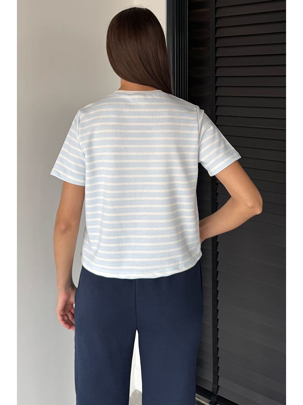 Mavi Kadın Şerit Desenli Bisiklet Yaka Tişört-3